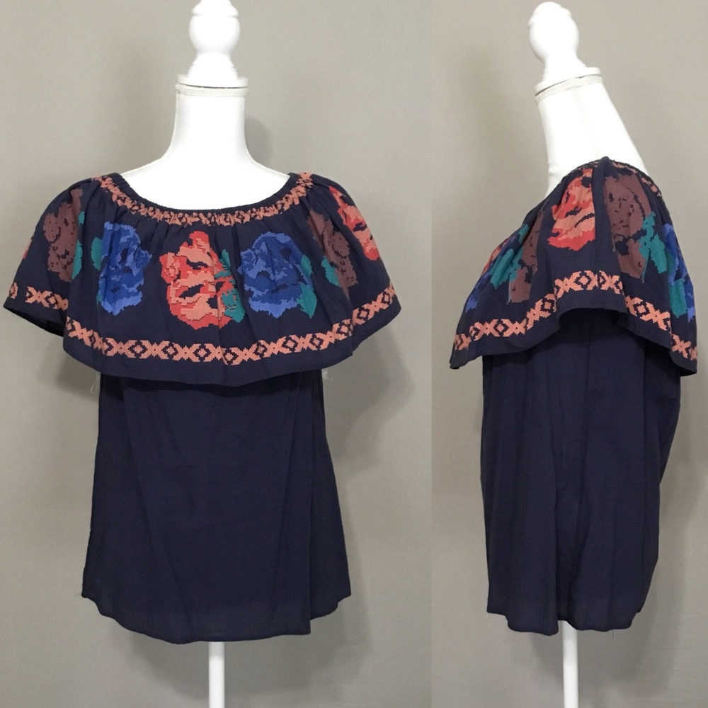 NWT Adiva Off the Shoulder Floral Navy Top Sz S